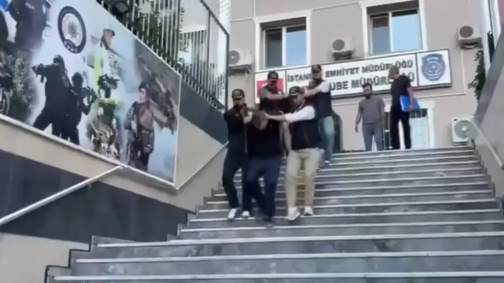 Sosyal medya ve internet dolandırıcılarına 15 ilde operasyon: 174 şüpheli tutuklandı