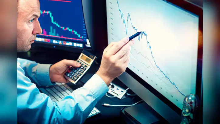 2 Premier Artificial Intelligence (AI) Stocks That Can Plunge Up to 63%, According to Select Wall Street Analysts
