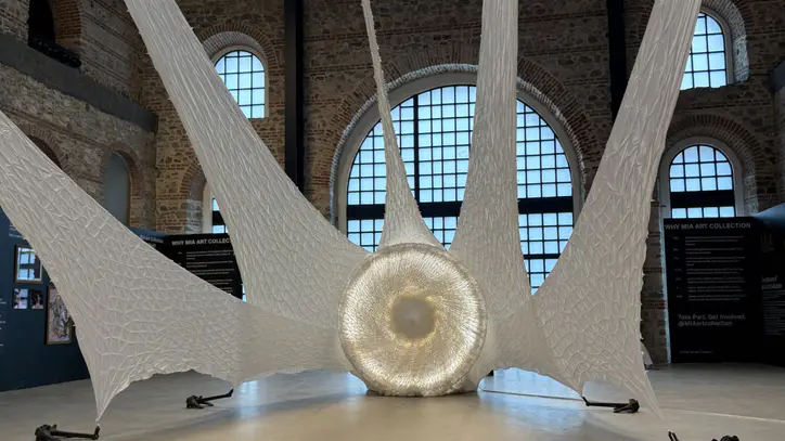 21. Contemporary İstanbul'un Ardından: Boğaz’ı Saran Bir Sanat Yolculuğu • theMagger