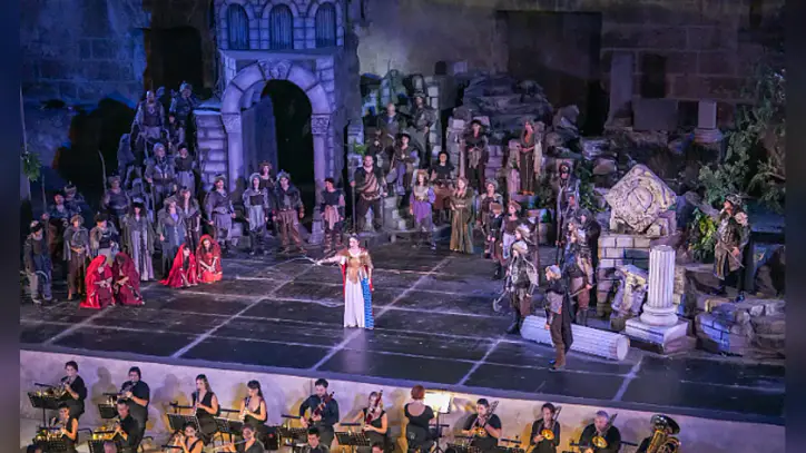 33. Uluslararası Aspendos Opera ve Bale Festivali 'Attila' ile başladı