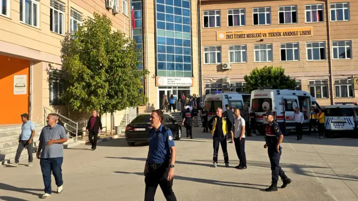 92 sosyal medya hesabı erişime engellendi