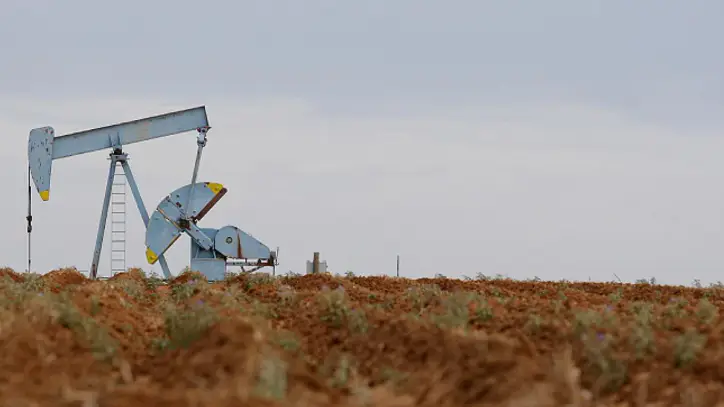 ABD-İran hattında diplomasi beklentileri Brent petrolü 100 doların altına çekti