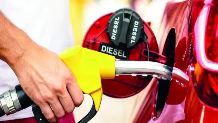 ABD'de dizel fiyatı ilk kez 6 doları aştı
