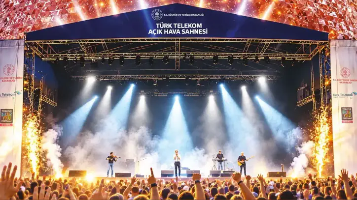 AKM'de festival heyecanı