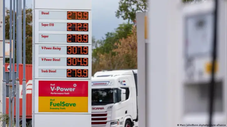 Almanya'da akaryakıta yeniden 17 cent indirim geliyor