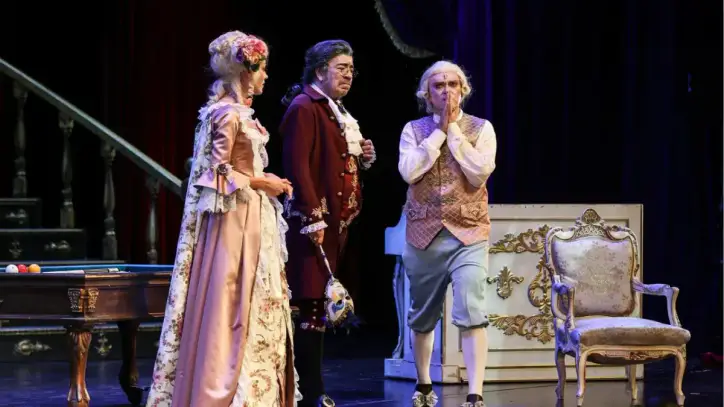 'Amadeus'un veda turnesine ek seanslar dahil edildi