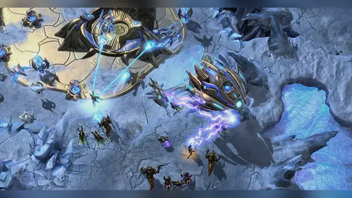 An AI couldn’t beat humans at StarCraft, so it decided to cheat