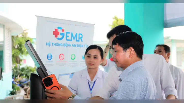 An Giang: Elektronik tıbbi kayıtlar, sağlık sisteminin üzerindeki yükü azaltmaya ve insanlar için kolaylığı artırmaya yardımcı olur.