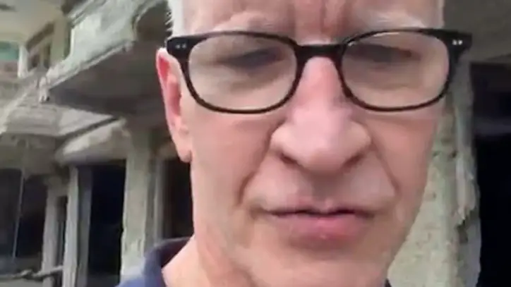 Anderson Cooper walks through Nepal flood devastation | CNN