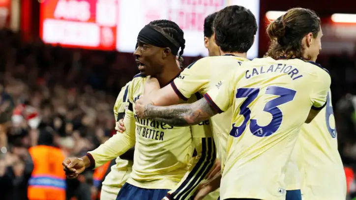 Arsenal'a deplasmanda tek gol yetti!