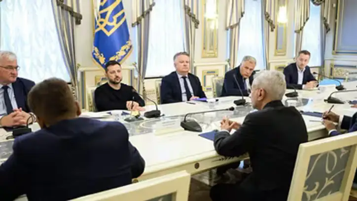 External Affairs Minister S. Jaishankar holds a meeting with Ukrainian President Volodymyr Zelenskyy, in Kyiv on Thursday. (@DrSJaishankar X)