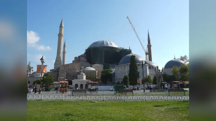 Ayasofya'da Cumhuriyet tarihinin en kapsamlı restorasyonu hız kesmiyor!
