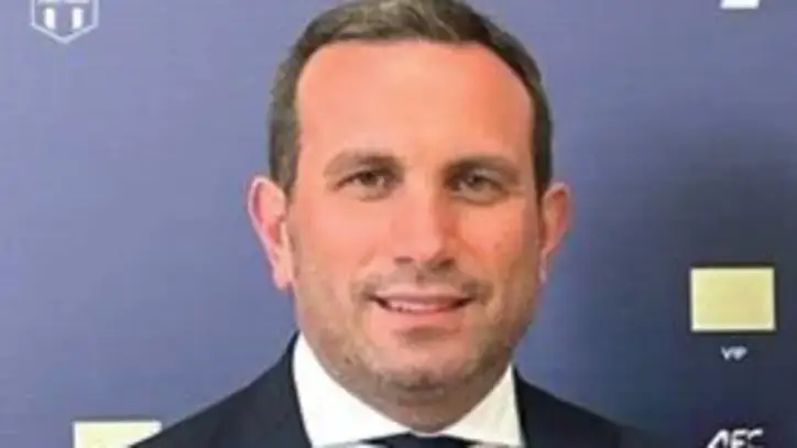 Ayaz görevinden ayrıldı