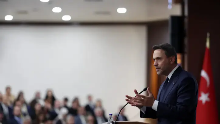 Türkiye'nin enerjisinin yüzde 70'ini oluşturacak! Bakan Bayraktar 2040'a işaret etti