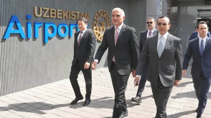 Bakan Ersoy, Özbekistan’ın bağımsızlığının 35. yıl dönümünde Taşkent’te - Dünya Gazetesi