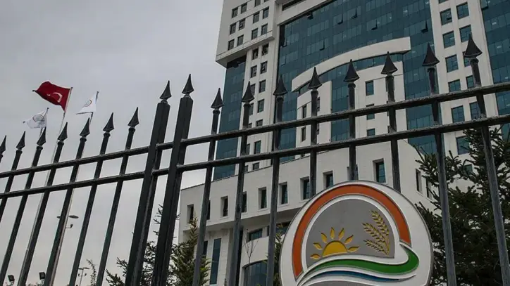 Bakanlık duyurdu: 3 tarım ilacının ithalat ve kullanımına son veriliyor