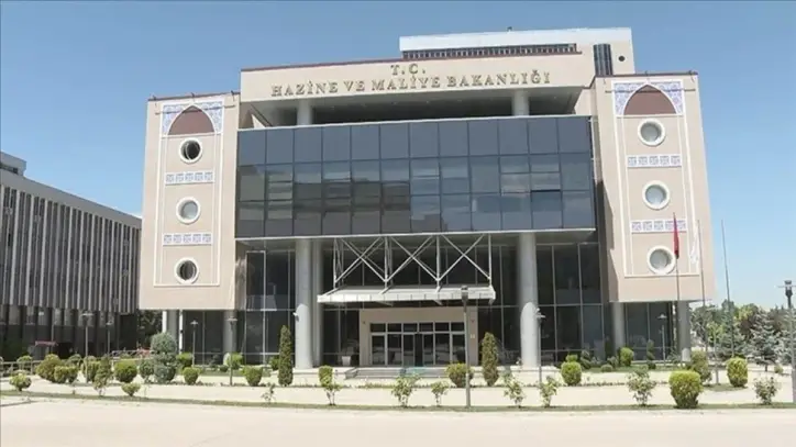 Bakanlık son çeyrekte 630,7 milyar TL'lik iç borçlanmaya gidecek