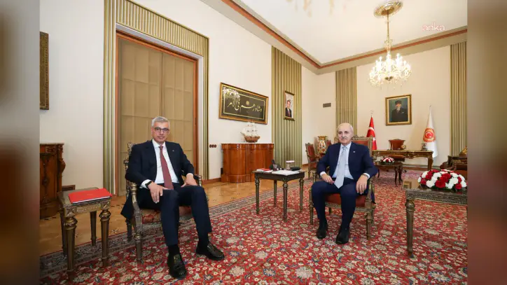 Sağlık Bakanı Kemal Memişoğlu, TBMM Başkanı Numan Kurtulmuş’u ziyaret etti