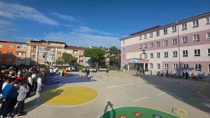 Bandırma'da öğrencilere sağlık eğitimi verildi, Sağlık Elçisi Belgesi dağıtıldı