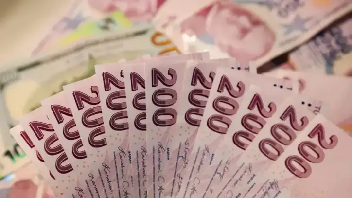Bankacılık sektörünün mevduatı 33,7 trilyon liraya yükseldi - Son Dakika Ekonomi Haberleri