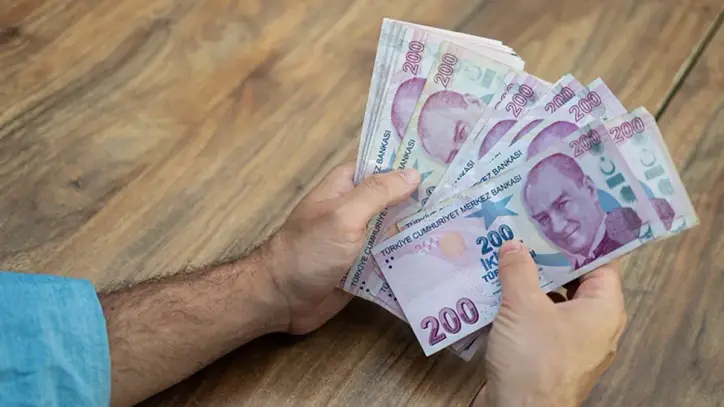 Bankalardaki mevduat ve kredi hacmi yükseldi