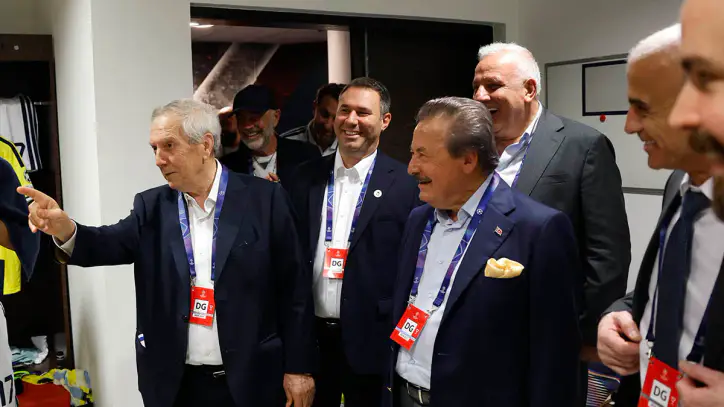 Başkanımız Aziz Yıldırım, takımımızı kutladı - Fenerbahçe SK