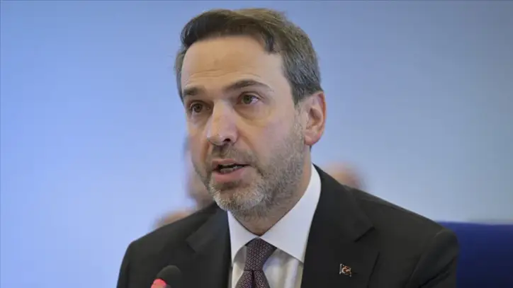 Bayraktar: 2030'ların ilk yarısında Türkiye'de ilk SMR'yi görmeyi ümit ediyorum