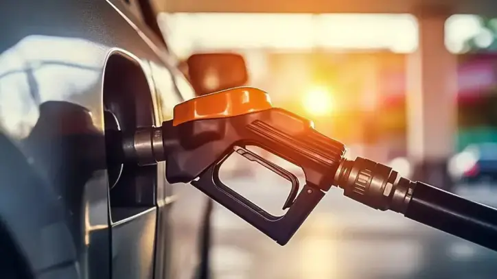 Benzine büyük zam geliyor: Zammın ardından litresi ne kadar olacak?