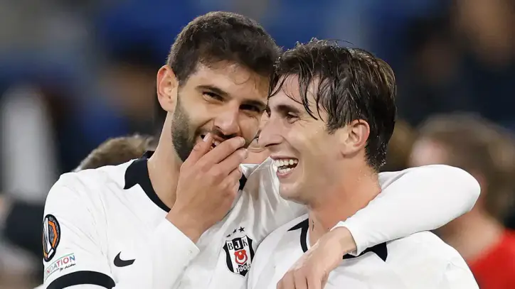 Beşiktaş'ın gece 01.30'da Hoffenheim'a verdiği cevap olay oldu! Taraftarlar beğeni yağdırdı | NTVSpor