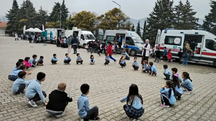 Bilecik'te minik öğrencilere sağlık eğitimi - Bilecik Haberleri - Habertürk Yerel Haberler