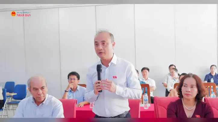 Bilim, Teknoloji ve Çevre Komitesi, Ho Chi Minh şehrindeki gıda üretimi ve işletmeleri hakkında bir araştırma yürütüyor.