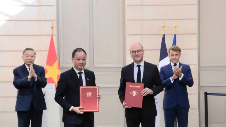 Bilim ve teknoloji diplomasisi ulusal kapasiteyi artırır.
