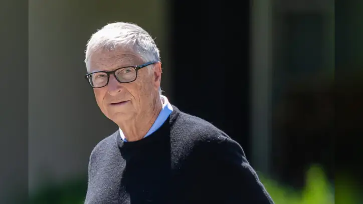 Bill Gates Warns AI Powerful Enough to Lead to ‘a Billion Deaths’