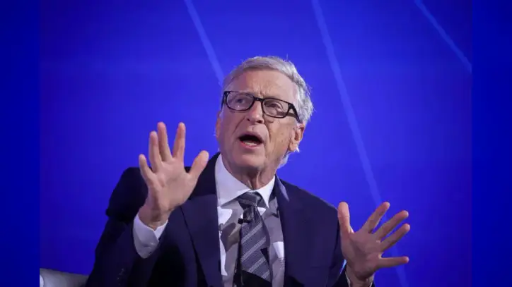 Bill Gates'ten yapay zekâ uyarısı: "Bir milyar kişinin ölümüne yol açabilir"