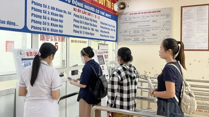 Birinci basamak sağlık hizmetleri kapsamında sağlık sigortası tarafından karşılanan ilaçlar listesine 300'den fazla aktif madde eklendi.