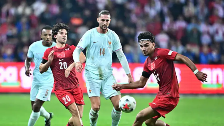İşte Türkiye’nin maçı sonrası Fransa’da atılan manşetler!