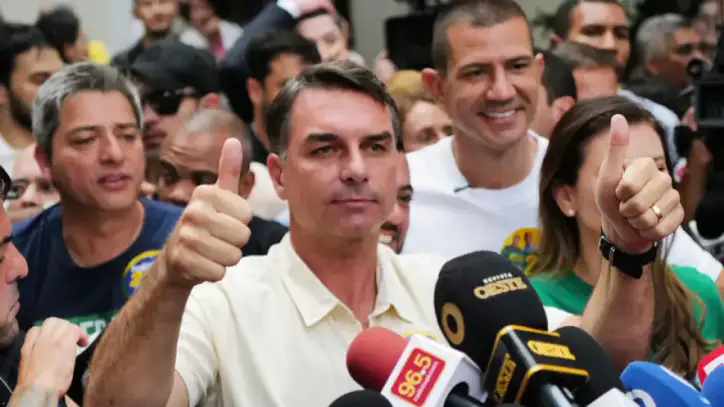 Bolsonaro, Brezilya seçimlerinde Lula’nın önüne geçti