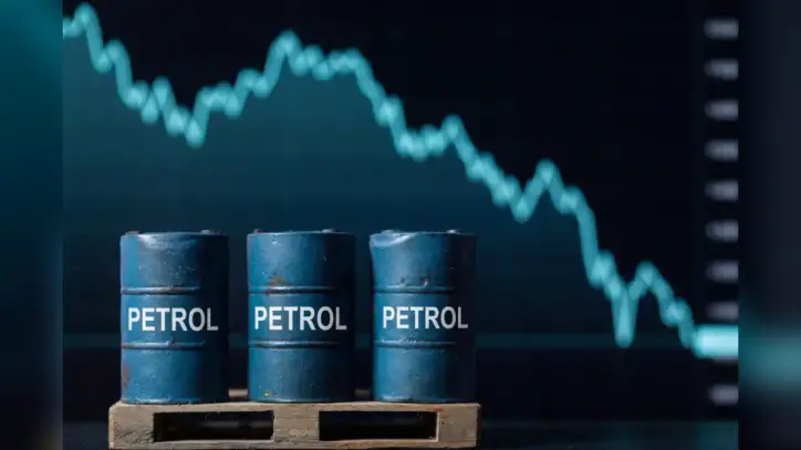 Brent petrolün varili 105,58 dolardan işlem görüyor