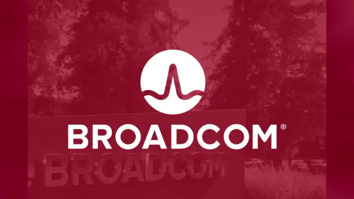 Broadcom's Artificial Intelligence (AI) Chip Revenue Just Rose 221%. There's More Growth Coming.