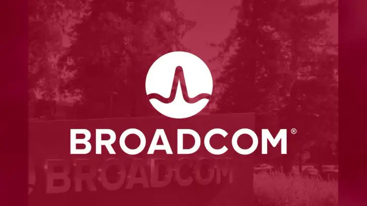 Broadcom's Artificial Intelligence (AI) Chip Revenue Just Rose 221%. There's More Growth Coming. | The Motley Fool