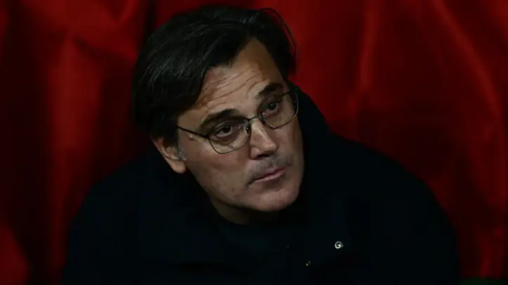 Bülent Timurlenk’ten Montella sözleri! “Artık bir tercih yapmalı”