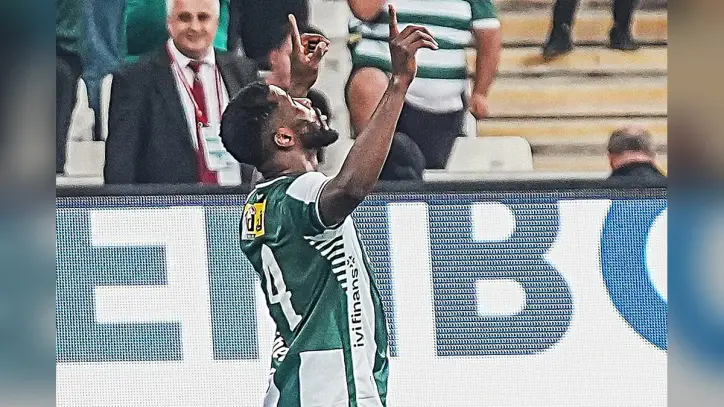 Bursaspor liderlik maçında golcüsü Iheanacho ile güldü