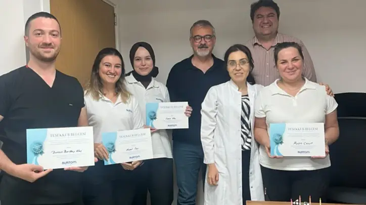 Burtom Sağlık Grubu'dan fizyoterapistlere teşekkür
Dünya fizyoterapistler günü kutlandı
"Hareketin iyileşmeye dönüştüğü yerde onların imzası var" - Bursa Haberleri - Habertürk Yerel Haberler
