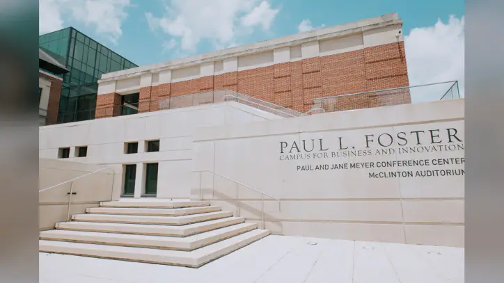 Business school implements AI as ‘core service,’ keeps ethics at forefront - The Baylor Lariat