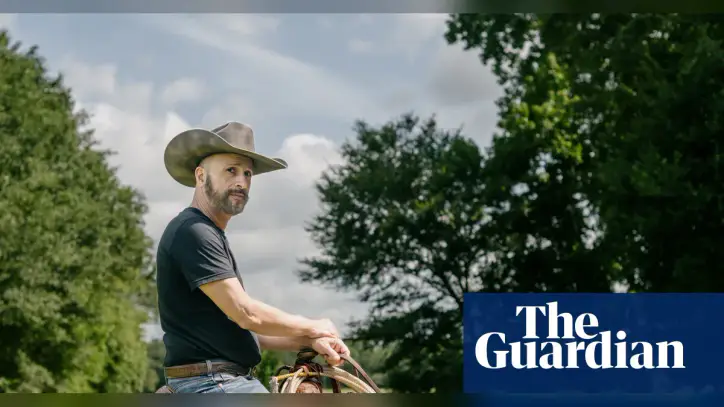 Can chatbots feel – or even dream? Meet the man leading the fight for AI rights