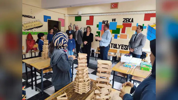 Çayırbaşı Şehit Yaşar Çakır Ortaokulunda bilim ve tarım buluşması - Medya Midas