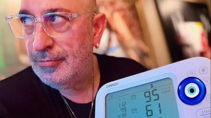 Cem Yılmaz'dan sağlık durumuyla ilgili yeni paylaşım - ensonhaber.com