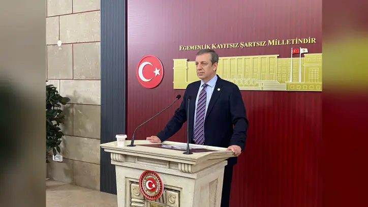 CHP\'li Türeli\'den ekonomi eleştirisi: 24 yıldır yöneten iktidar yapısal sorunları çözmedi, kriz ağırlaştı