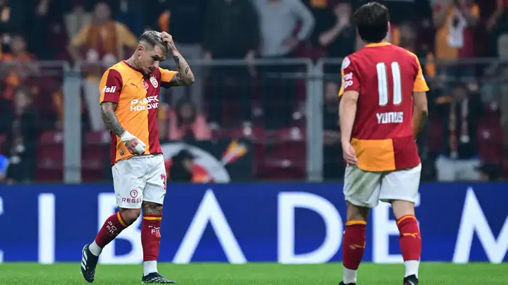 "Çok büyük hata yaptı" | Spor yazarları Galatasaray için ne dedi? | NTVSpor