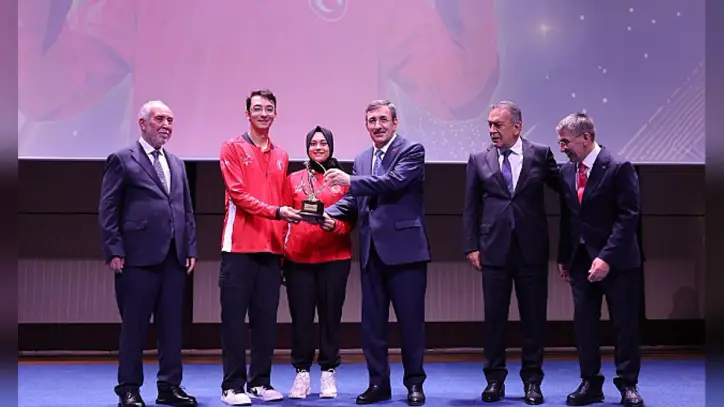 Cumhurbaşkanı Yardımcısı Yılmaz: Türkiye Yüzyılı aynı zamanda sporumuzun yüzyılı olacak